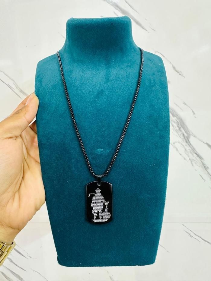🕉 Hanuman Chalisa Pendant – Keep the Divine Blessings Close to Your Heart